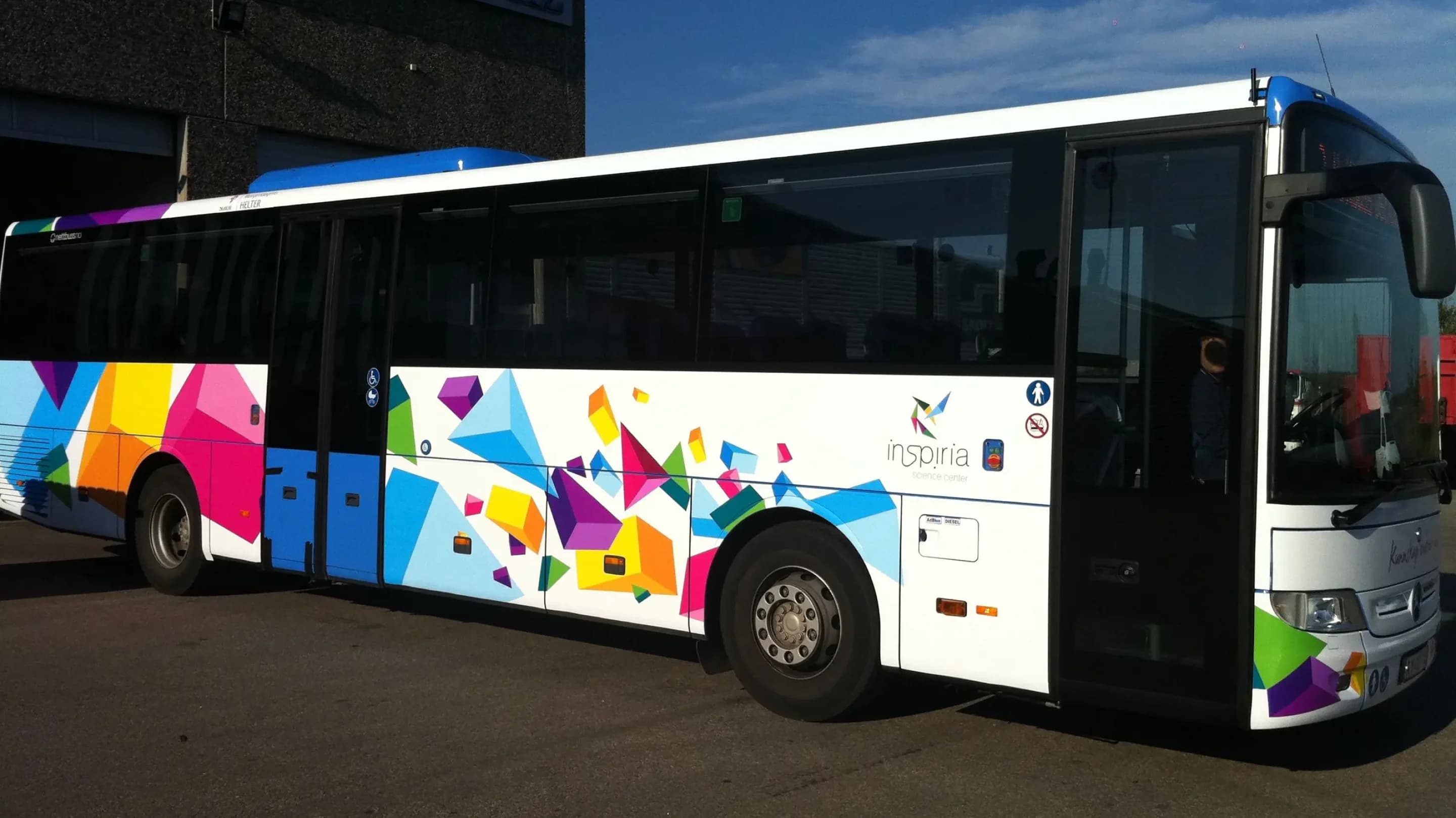Bussdekor for Inspira
